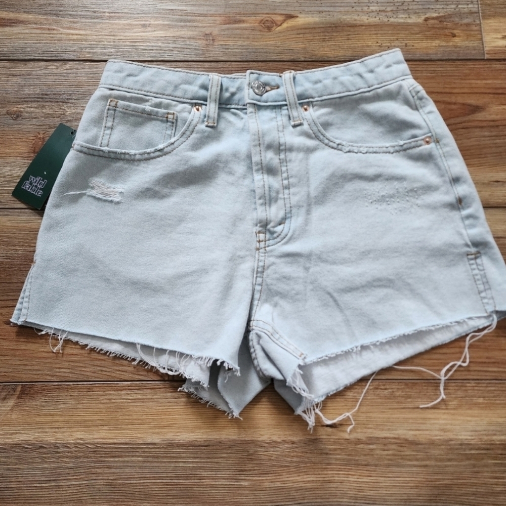 Wild Fable Light Denim High-Waisted Shorts 2 NEW